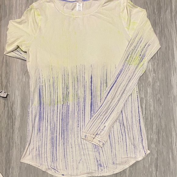 Ivivva top - Picture 1 of 3